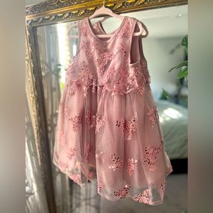 Beautiful pink/blush toddler dress/gown. Size 4. Sequin flowers.